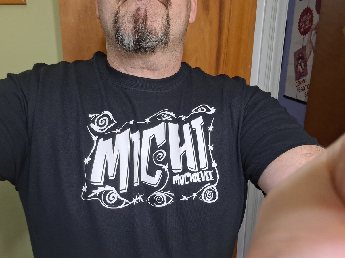 Having a little bit of fun and being artsy so I broke out the tshirt press for fun.  #MichiMochiArt