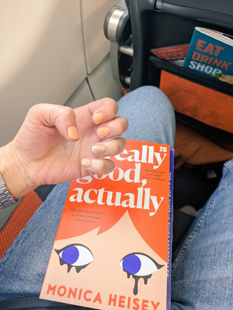 When you're accidentally on point with your airline and new read @easyJet #monicaheisey #citybreak