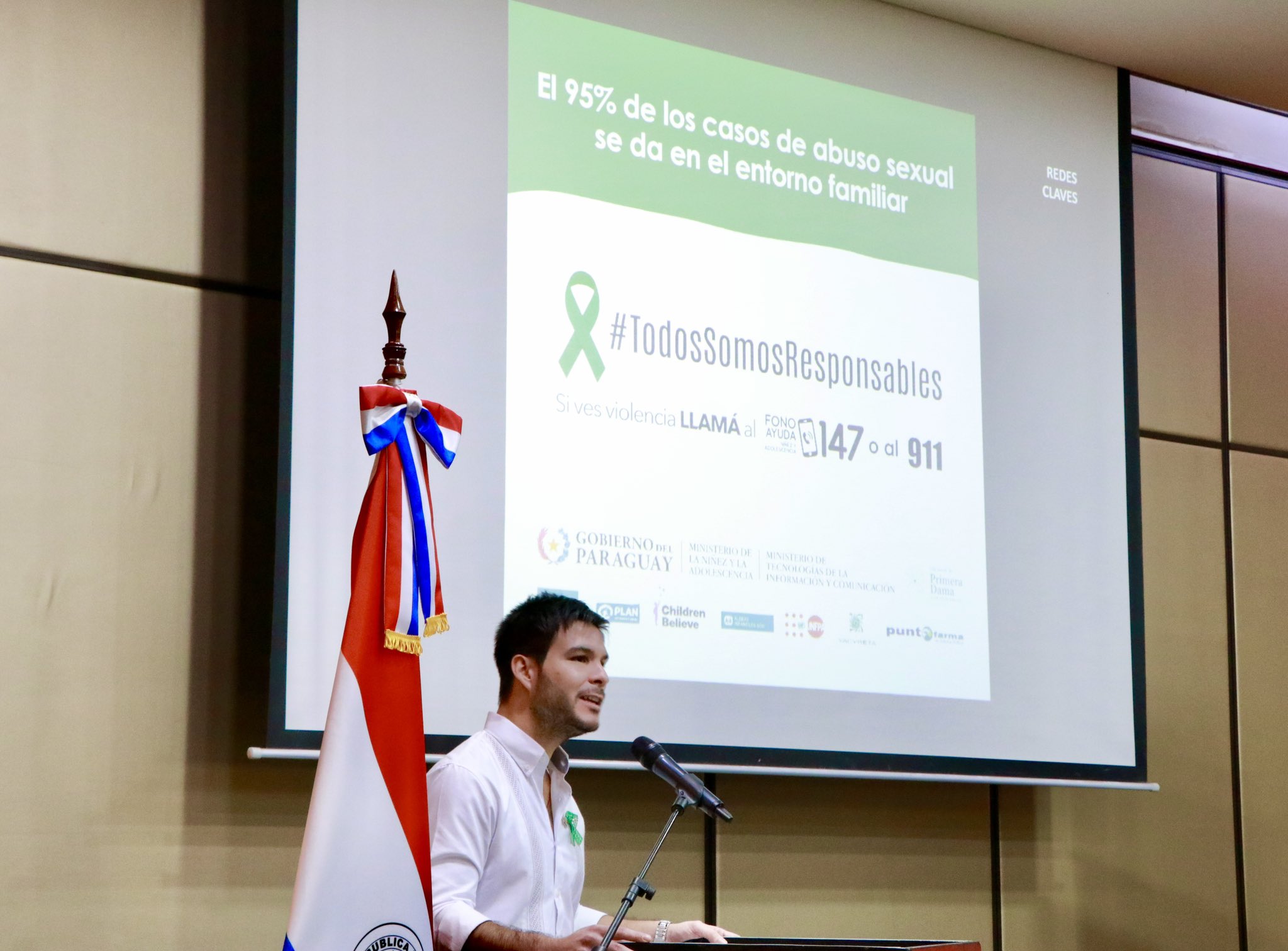 Ministro de la Niñez en el lanzamiento de la campaña nacional  #TodosSomosResponsables “Más les hablas y escuchas. Más les cuidas”. 

Es fundamental promover la prevención y denunciar el abuso sexual y todo tipo de violencia hacia nuestros niñas, niños y adolescentes.