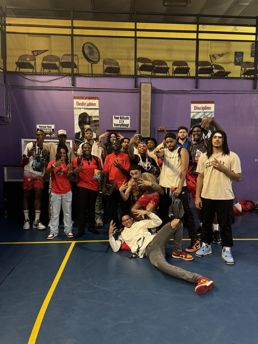 Say , GO DJ , Oh that’s our DJ ! Big shoutout to our DJ for blessing us with a turned up season opener. We are excited to have her along with us this season ! Atlanta , this summer finna be a hot one 🔥! ❤️🔺

<a href="/ActionNoMercy/">ActionNoMercy ❤️🔺</a> 
<a href="/CoachDStringer/">Coach Stringer MEd</a>