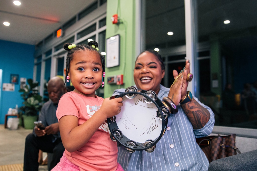Today is #GIVENOLADay! Support Prospect and help us ignite creativity and cultivate possibility in our beloved city. 

givenola.org/ProspectNewOrl…
⁠
1-3: Abolition Playground, 4-6: Memoirs of the Lower 9th Ward, 6-10: Nanih Bvlbancha