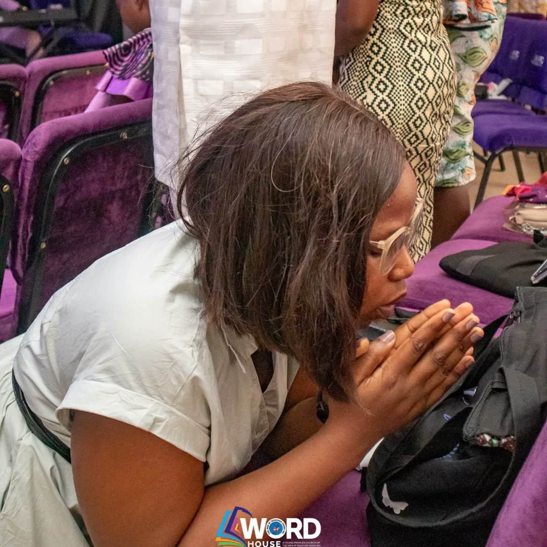 How do you combine Thanksgiving, Worship & Relationship Matters in one meeting & have a normal service?! You surely may not e able to have it as usual, such was this Sunday's...

#worship #praise #Thanksgiving #realissues #relationship #solutions #pictures #picturebook