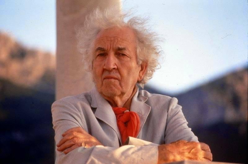 “To be a poet is a condition rather than a profession.” ― Robert Graves