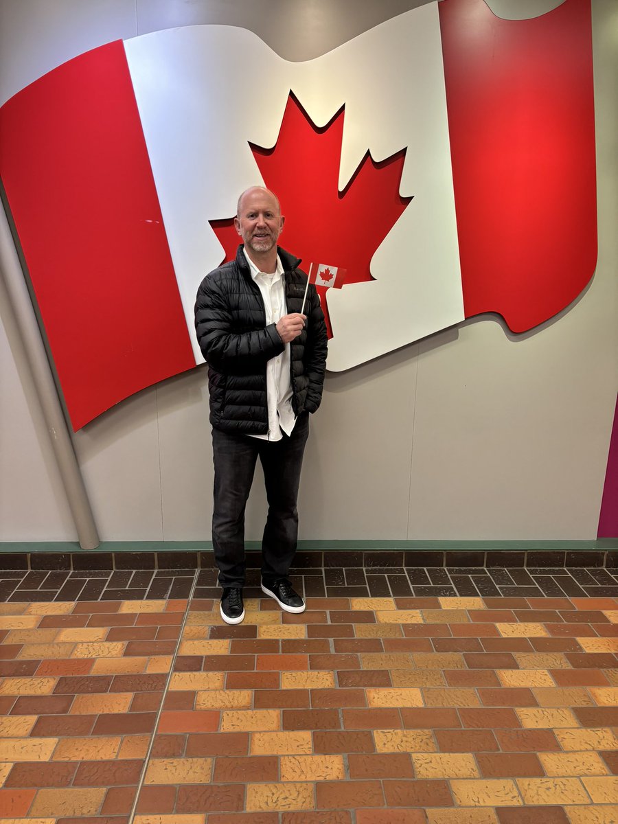 Our newest Canadian! Congratulations, Dave! 🇨🇦