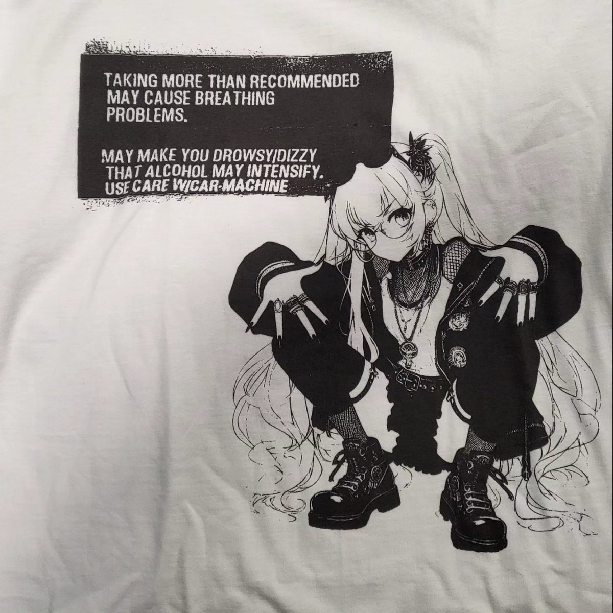 JamesThatsSo's tweet image. I'd like to announce that I'm reopening my online clothing shop with some fresh new designs

Retweets are very appreciated
Link in replies