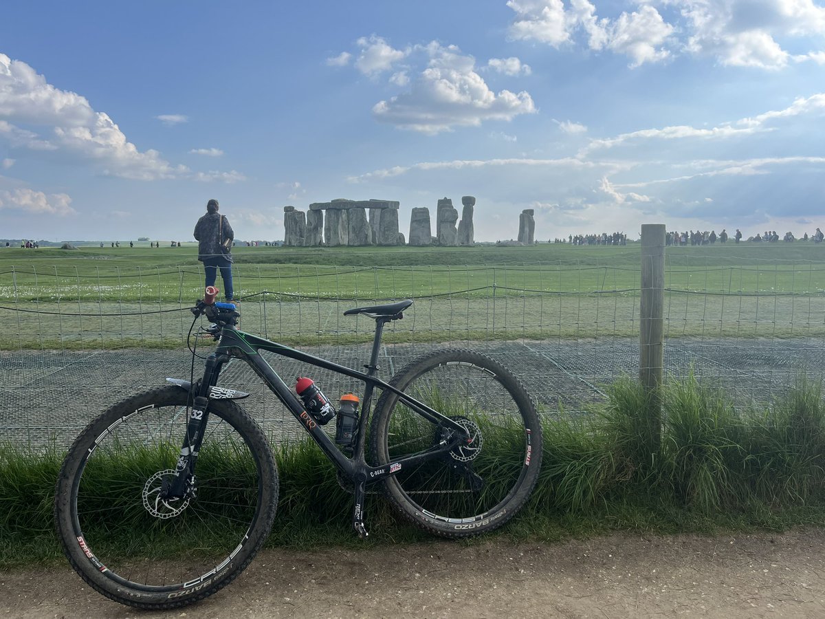 Did a thing with a bike past some old stones in the sunshine, bit sweaty now @Absolutemtb1