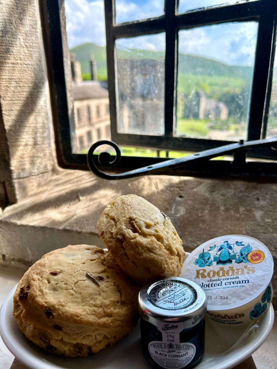 If you’re planning to try the rhubarb and rosemary #SconeoftheMonth, they’re available from #IlamPark and #Longshaw. They come with a bonus (non-edible) ingredient of lovely Peak District views to enjoy at the same time! 📷Thanks to Lisa from the Manifold Tea Room at Ilam Park