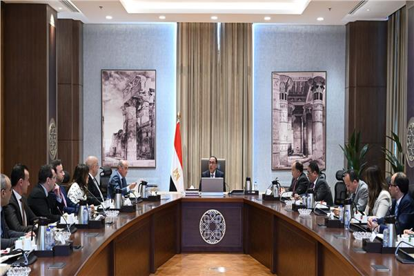 رئيس الوزراء: لدينا فرصًا واعدة في جذب الأجانب لشراء العقار المصري.. عاجل #بوابة_أخبار_اليوم 