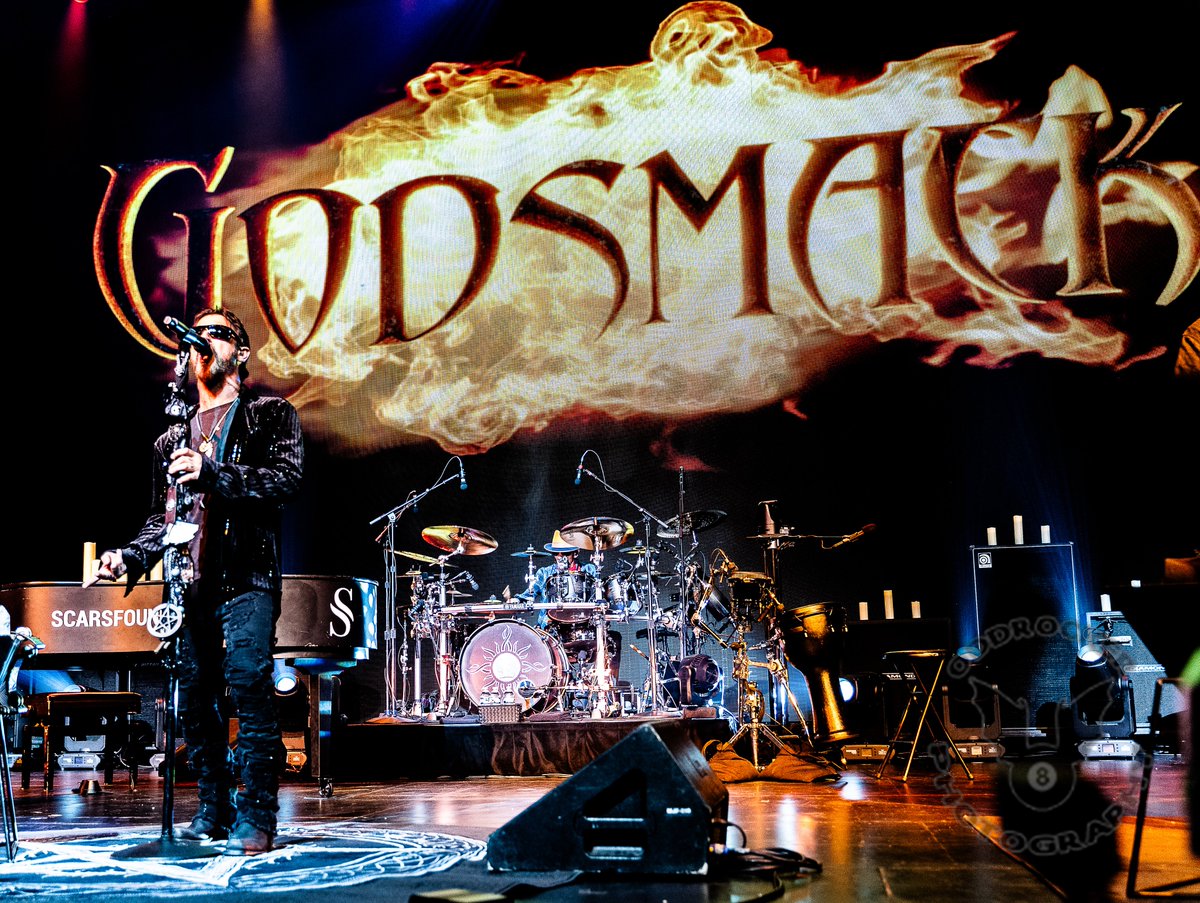 Live Review: @Godsmack filled the Theatre @MGMNatlHarbor with raw emotion and powerful riffs on May 5. parklifedc.com/2024/05/07/liv…