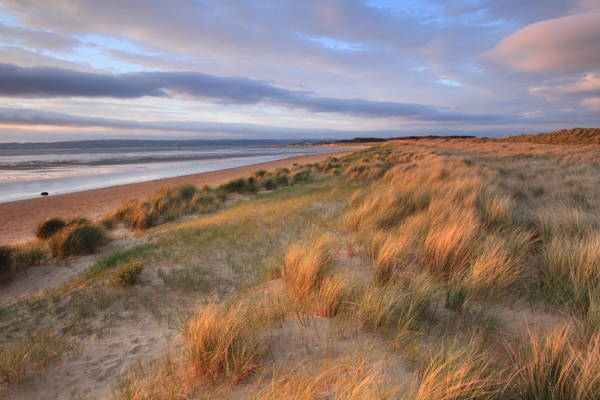 A very nice end to the bank holiday weekend, on Whiteford Point #Gower #WalesCoast #Wales
