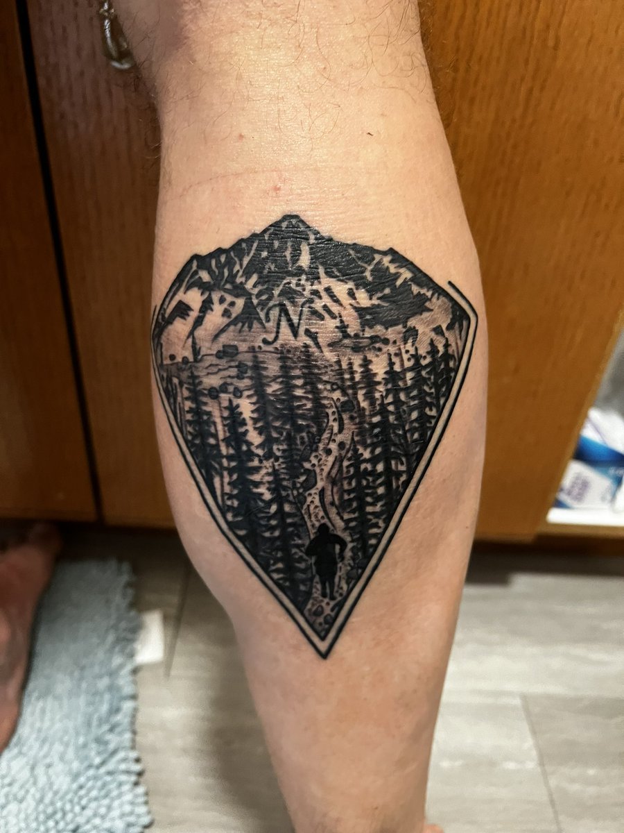 foreststrider's tweet photo. @louieruvolo I didn’t get ink till 51. Worth the wait though! Enjoy your new ink! https://t.co/QyLk8xJ1IY