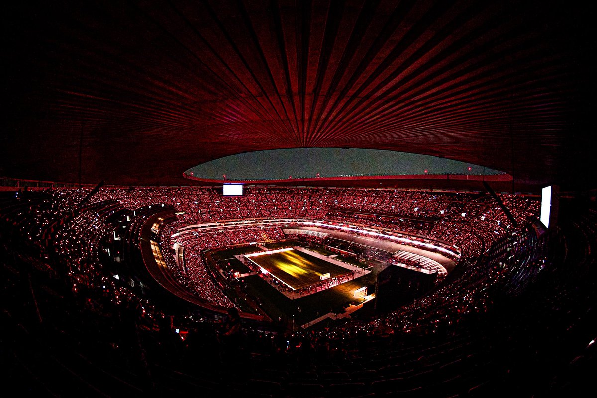 Estadio Azteca lleno. Primera Final Four de la Kings League Santander e hicimos historia. #KingsLeagueSantander
