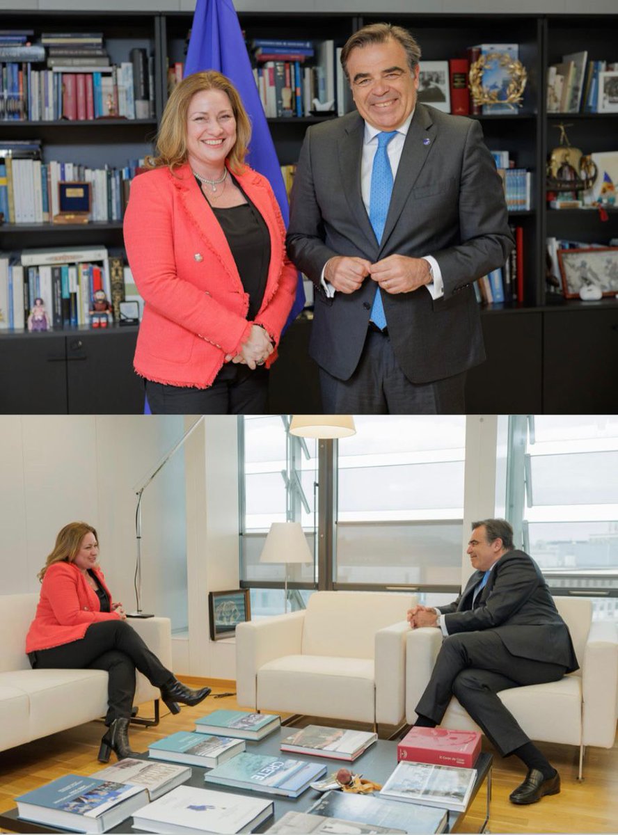 Fruitful discussion with the Vice-President of the @EU_Commission @MargSchinas on ➡ the creation of synergies in promoting our European way of Life ➡ the Global Gateway European Strategy and Team Greece ➡ the role of Greece in the recovery and reconstruction of Ukraine