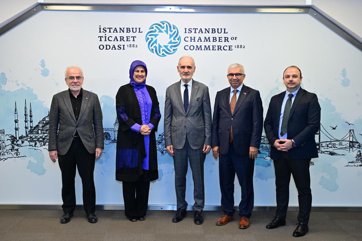 Genel Başkanımız Prof. Dr. Fatma Meriç Yılmaz ve Genel Başkan Yardımcımız Ramazan Saygılı, İstanbul Ticaret Odası (İTO) Yönetim Kurulu Başkanı Şekib Avdagiç’i ziyaret ederek Kızılay’a vermiş oldukları desteklerden dolayı tüm ihtiyaç sahipleri adına teşekkür etti. #SensizOlmaz