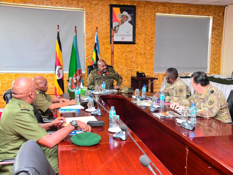 Military Ties: Gen Muhoozi Meets U.S. Defence Attache - #ChimpReportsNews chimpreports.com/military-ties-…