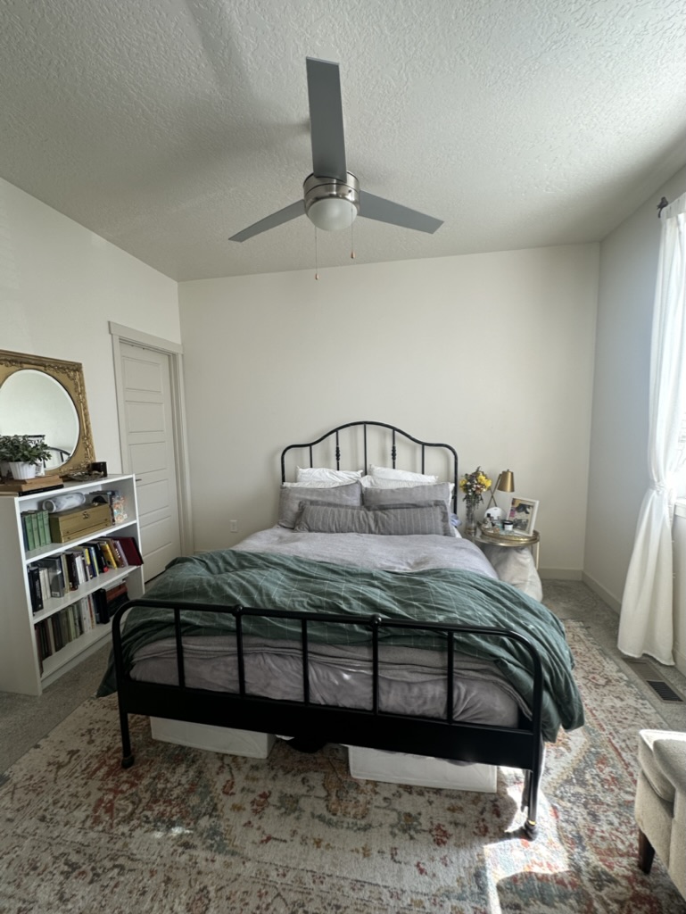 my primary bedroom + private bath are available starting June 1 in millcreek! rent is $1100 (includes internet, lawn care, etc.). the space is really cute and comes with:
• room for a king bed
• office nook
• walk-in closet
• fenced yard

let me know if you're interested!