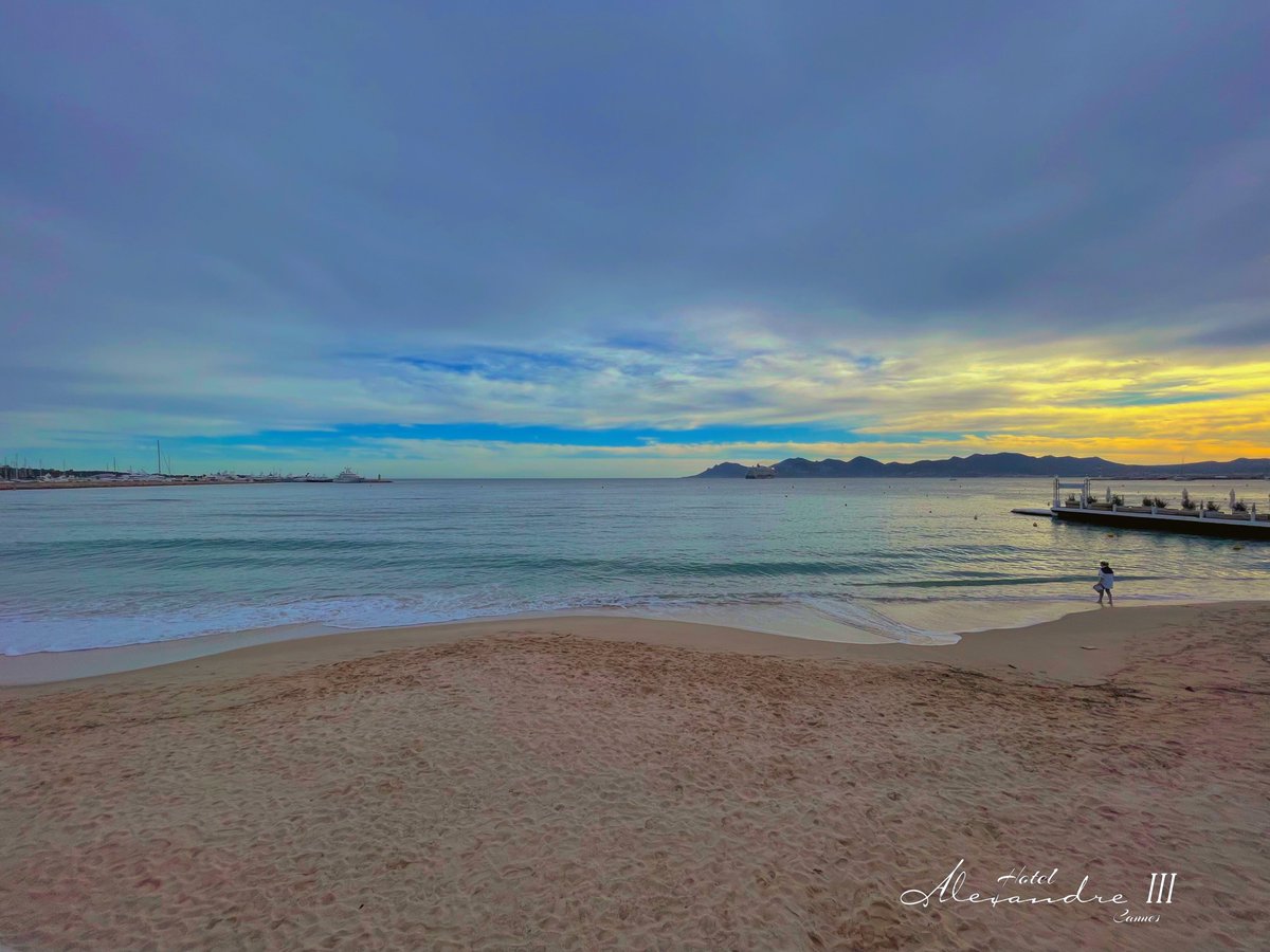 See you tomorrow. 

#seeyoutomorrow #seeyoutomorrowmorning #seeyousoon #cotedazurfrance #cannes #cannes2024 #cannesfilmfestival #festivaldecannes #cannessoleil #bienvenueacannes #rendezvousacannes