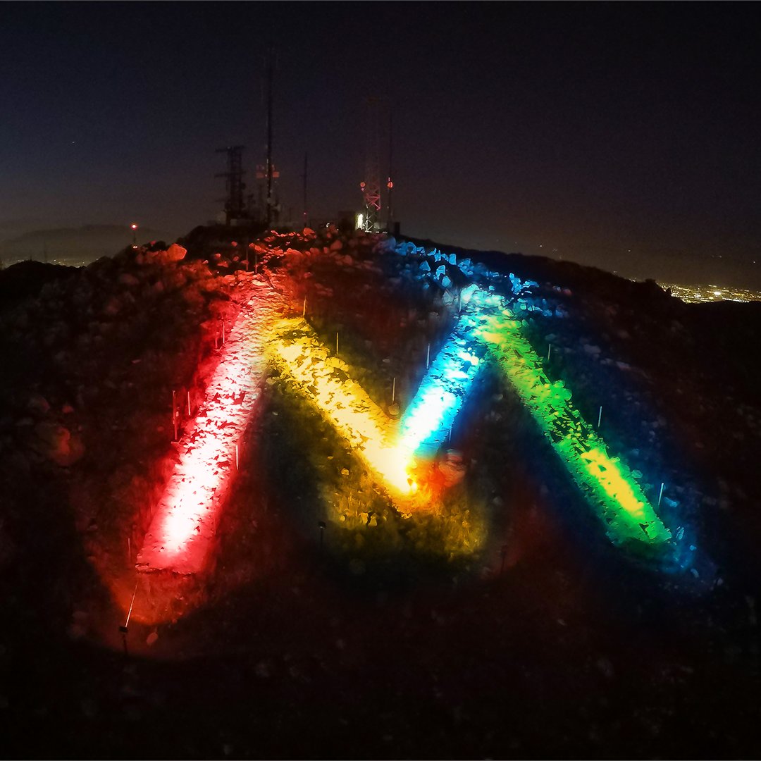 Tonight, the M on Box Springs Mountain will be lit red, green, yellow, and blue in honor of Teacher Appreciation Day.
.
.
.
#morenovalley #ilovemoval #mlighting #teacherappreciationday #teachers #teacherappreciation