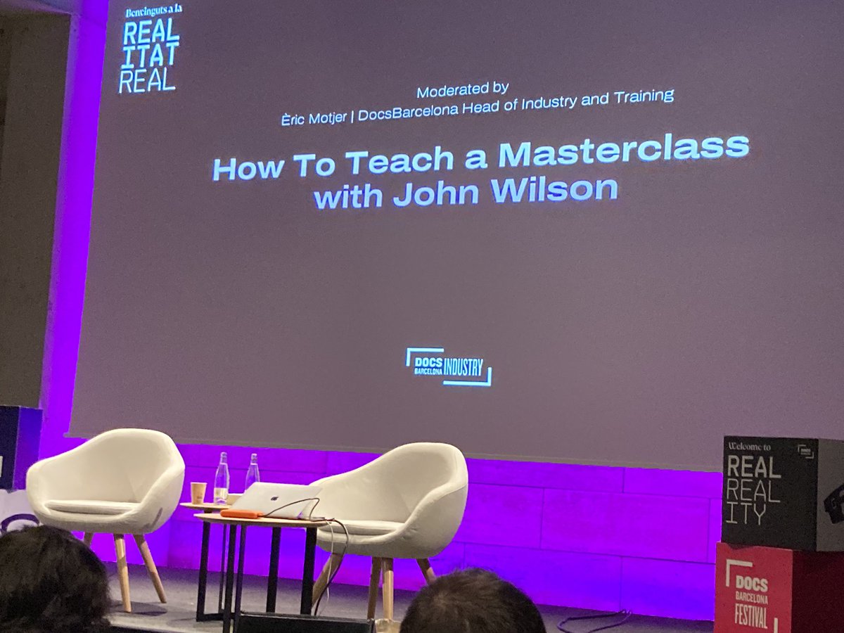 Esperando a John Wilson @DocsBarcelona para que nos explique “How to teach a masterclass” #JohnWilson #CCCB #docsBarcelona2024