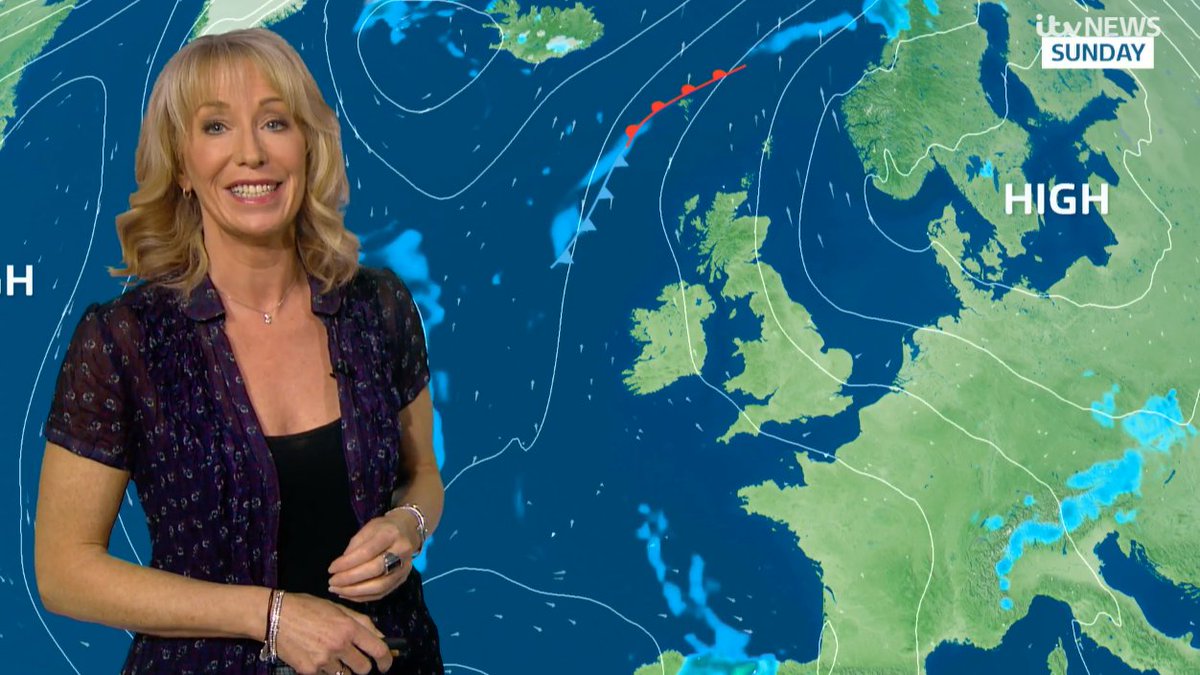 VIDEO: #weather set fair for this week @GranadaReports ... #meteorshowers tonight and mercury rising... click for more: itv.com/news/granada/w… #byebye