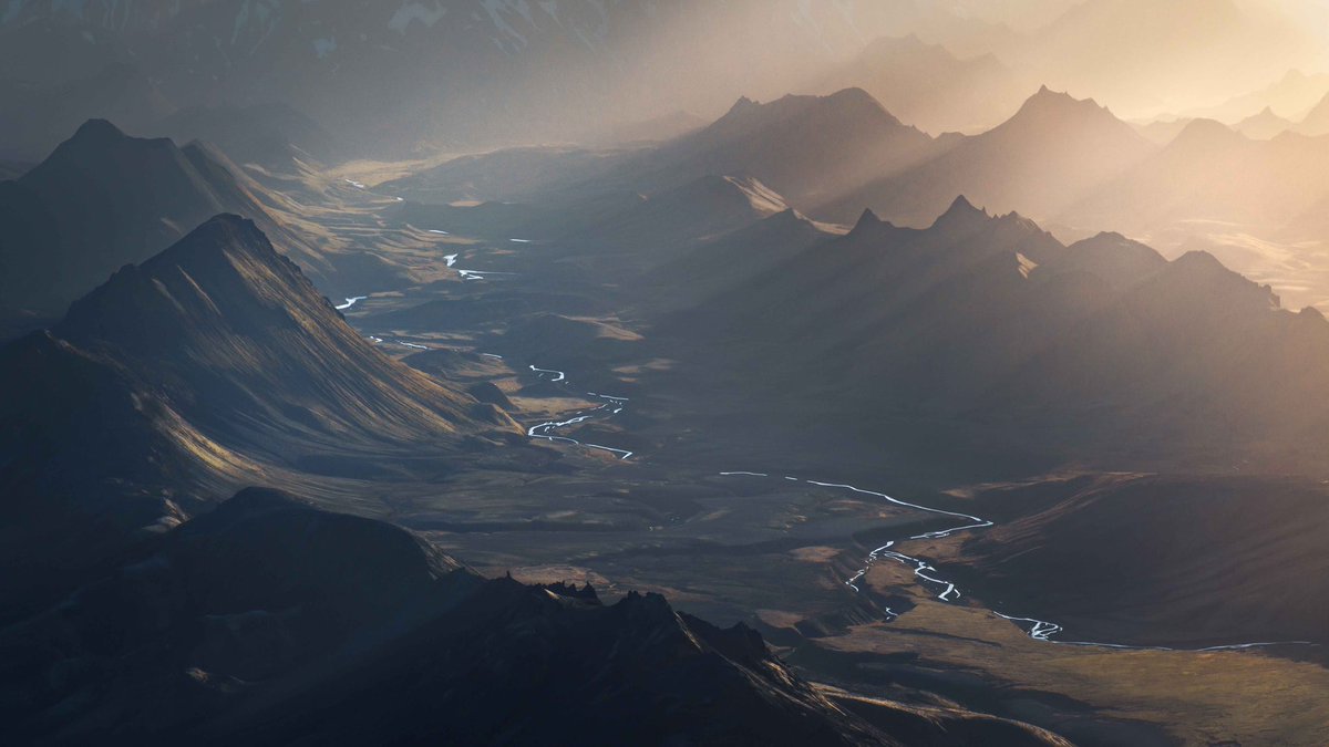 arnark's tweet image. Beautiful moments in Icelandic highlands 🏔️