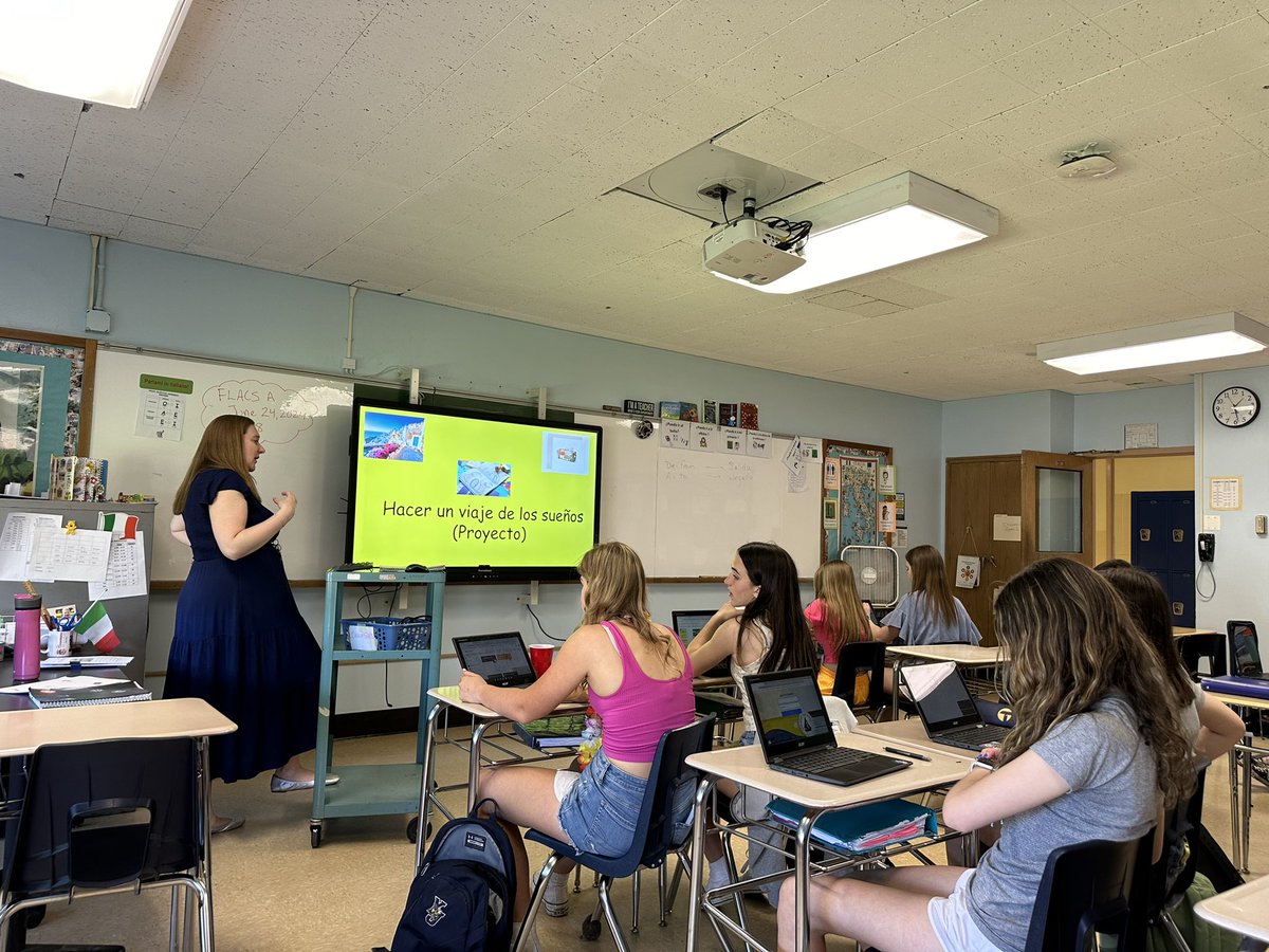 Students in Sra. Ellerkamp’s Spanish 8 class <a href="/ENMSTIGERS/">East Northport MS</a> are planning their dream trips to various Spanish speaking countries. Can’t wait to see what they come up with!