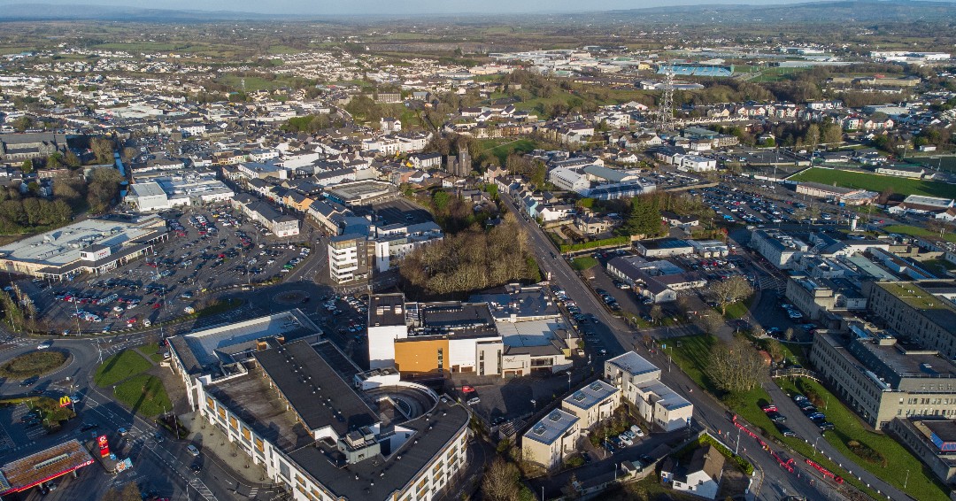 An aerial view over the centre of Castlebar. Are there any landmarks that standout?