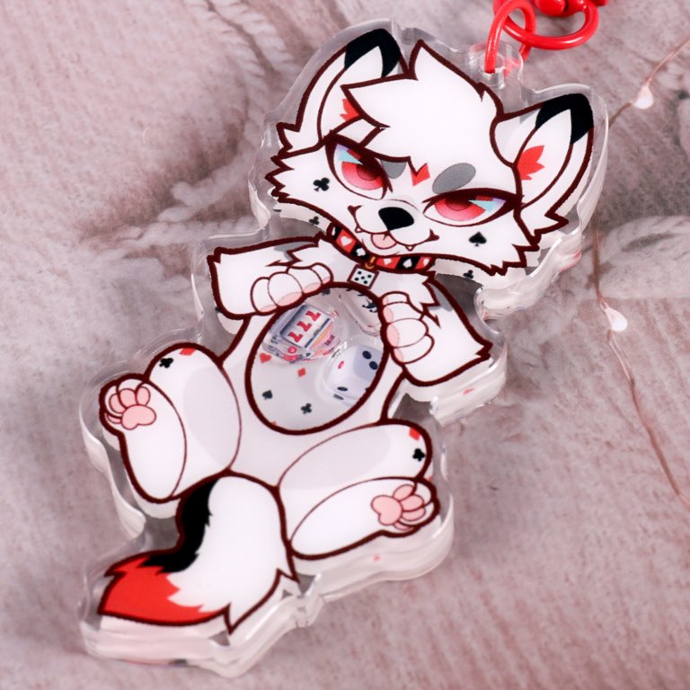 Some fursona keychains with my updated style that came in! Half of them are part of a trade with <a href="/samoyrae/">✮ rae</a>, and the other two are mine! :D 🫶

All art by me, except for the 3 Apple emoji embeds!