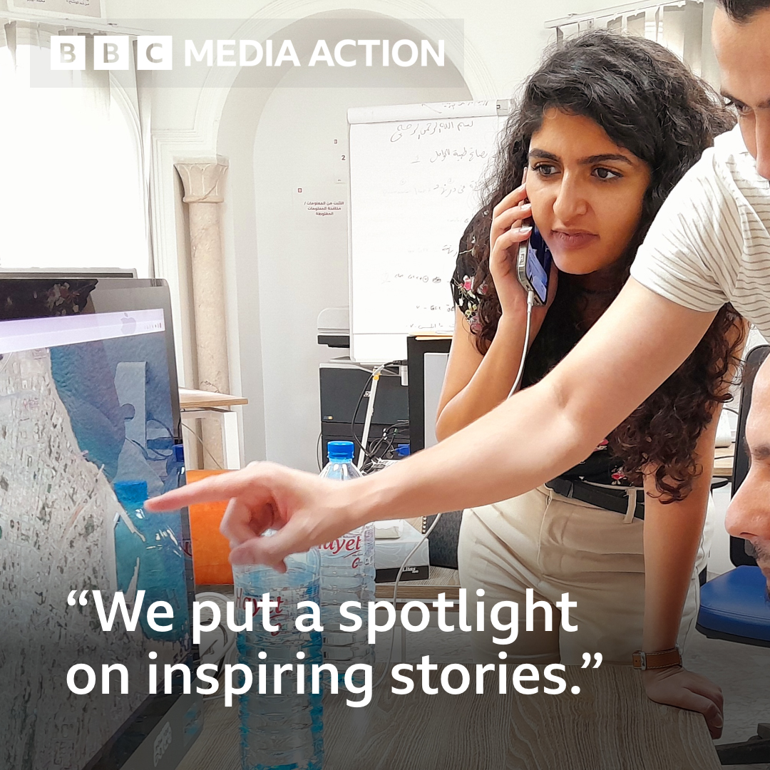 “We put a spotlight on inspiring stories of individuals.” @saraalhouni gives a behind-the-scenes view of how El Kul provided Lifeline information to survivors of the devastating #LibyaFloods in Derna. 👉 bbc.in/4afH07D #WorldPressFreedomDay