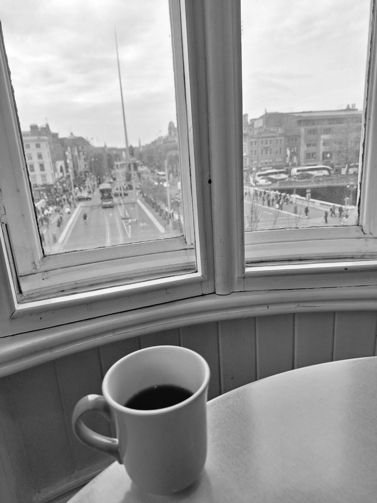 It's perhaps the most scenic place in #Dublin to have a cup of tea or coffee & it's free! All it will cost you is a pint or about 480ml & you can't beat the feeling! Thank you @Giveblood_ie for the warm welcome & hospitality, but most of all, thank you for saving lives every day!