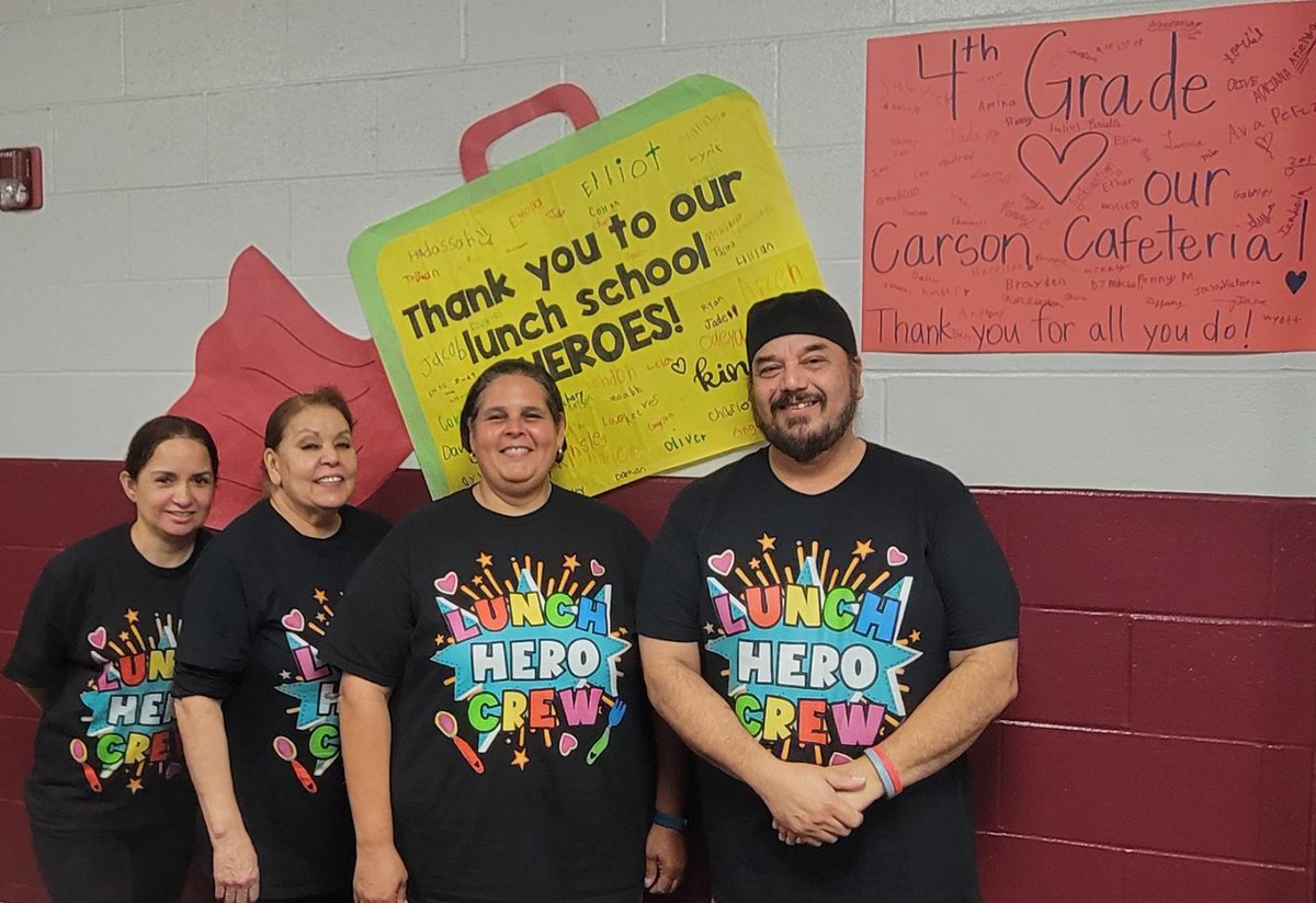 We love our @NISDCarson Lunch Hero Crew!🩷