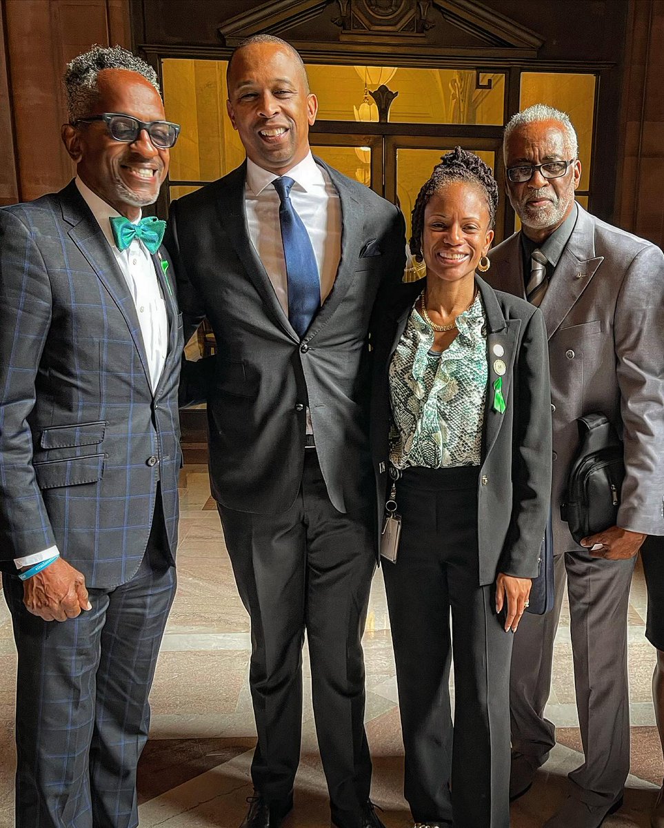 Meaningful discussions were had yesterday in Albany for MWBE Advocacy Day.

BIG thanks to Secretary of State Walter T. Mosley, AM Al Taylor, AM Monique Chandler-Waterman & Paul Henderson!

#GAC
#MWBE
#georgearzt
#georgearztcommunications