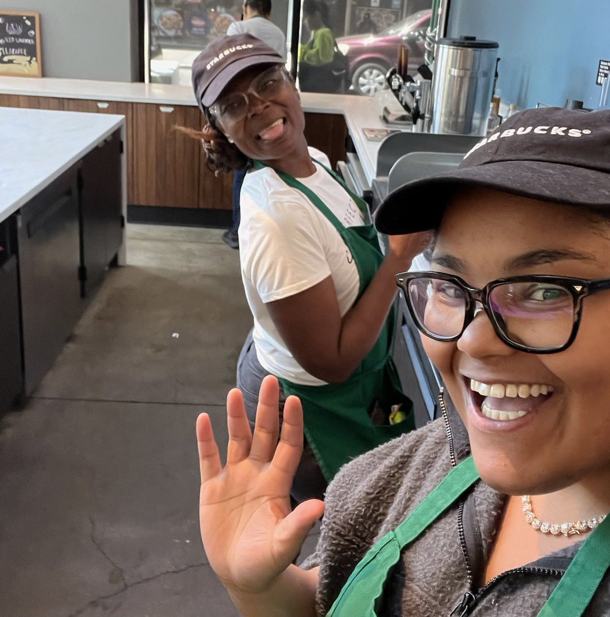 Welcome welcome to workers at the Hoyt-Schermerhorn Starbucks in downtown Brooklyn who filed for a union election yesterday!! They were joined by another store in Port Jefferson, Long Island. Stay tuned, more to come!