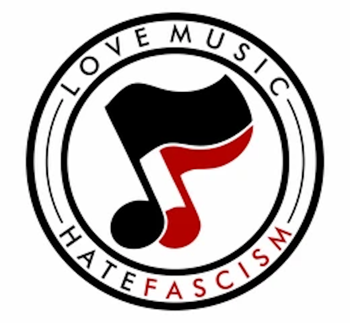 SRAntiFascism's tweet photo. @sr_anti @IuventaCrew @JaworznoAntifa @AntifaPinneberg @ARTIFA161 @SeebrueckeFfm @SalishcoastA @161partisan @IrlagainstFash @Friomundr @alice_francis @MKruuke @LoveGuerillero @tiabrazda @lindiortega @Morgentau100 @__investigate__ @bibipenner @Elpida_Amal @bedouinsndclsh #IfYou #GotWorried
#GotLost #GetBroken
-#WhatYouOughtToDo Is🎙️🎶
--#Sing #Cantar #Chanter
--#Singen #Cantare #Τραγουδώ
#SingAboutYourTroubles
#SingAboutLove❤️
#SingAboutJoy🥰
It #JustMightPass
https://t.co/2a8LCmL7h3
#AntiFa #AFAForever
#AntiFaForever #SiamoTuttiAntifascisti https://t.co/Pf9QAJ1LhZ
