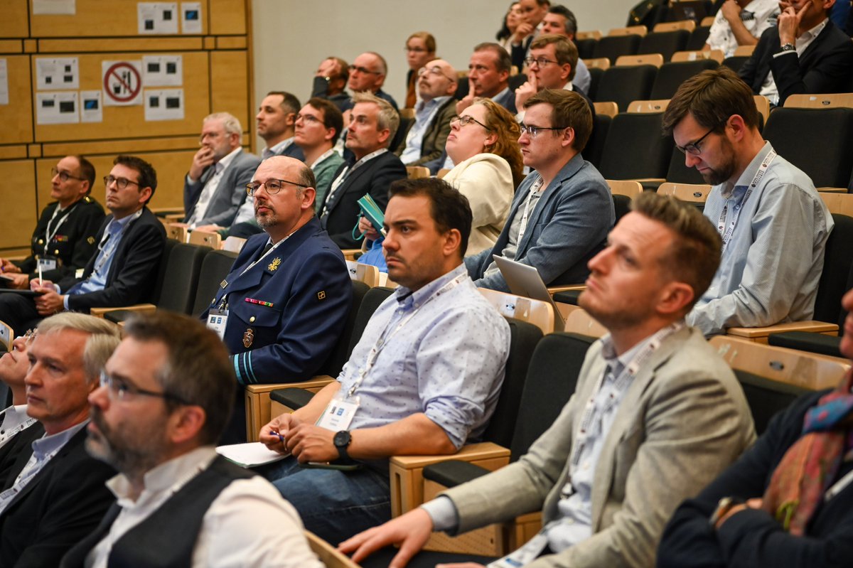 #NGCAT Info Day Today, the @RHID_IRSD_KHID & #BELSPO invited researchers & industries to inform them about the Next Generation Combat Aircraft Technologies Call. Should you have any questions, please do not hesitate to contact us 📨ngcat@mil.be.
