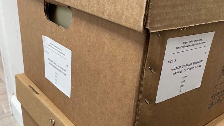 Conozca un nuevo módulo de Refugees, Relief and Resettlement y descubra cómo los editores de Gale Primary Sources han convertido colecciones mal catalogadas en productos de archivo digital para  búsqueda. bit.ly/3UQRohG
#Refugiados #reasentamiento