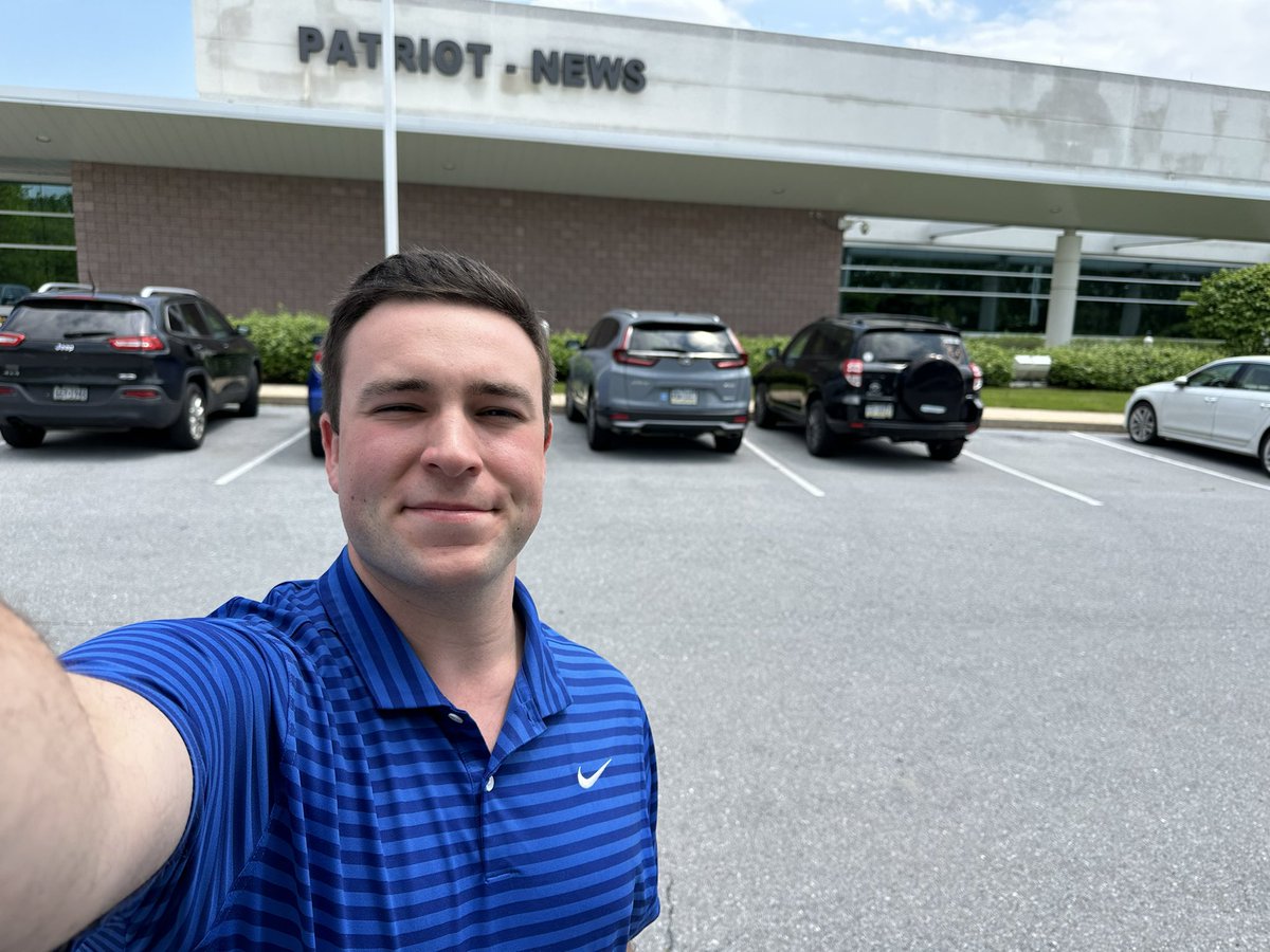 Li’l life update: I’m joining the @PennLive team as a Penn State reporter at the end of May. Had a great visit to the office today! Super pumped to get going, continuing what I’ve loved doing for the past three years — and sticking in State College. Keep up with us @psufootball!