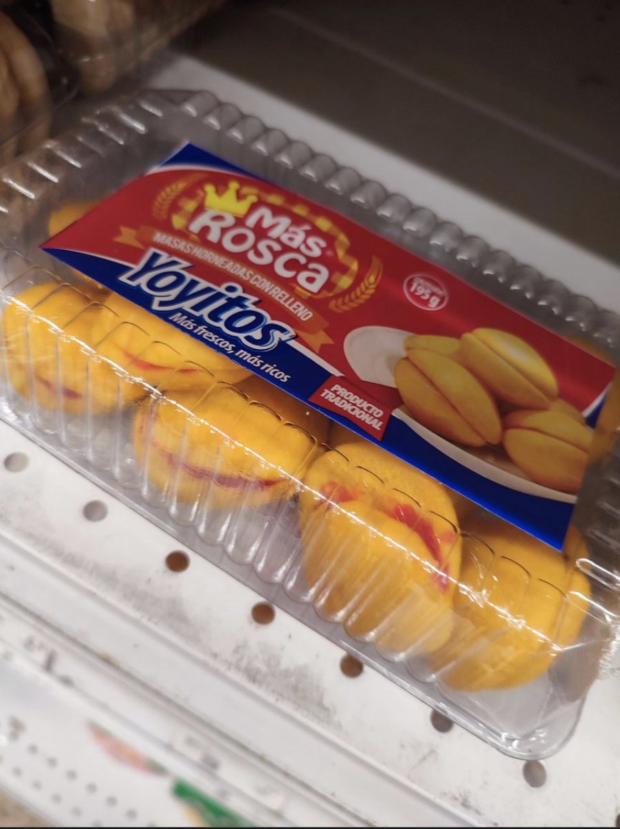 JmKvirtualme's tweet photo. Nunca se podría colocar como nombre #Chepitas en ese empaque, eso es inviable, pero no por lo "sexual" si no porque a su izquierda diría: #MásRosca #horneadasConRelleno y el slogan #MásFrescasMasRicas Eso si sería ya una pasada. 😉🤪😂😂😂 https://t.co/F145ne09Jb