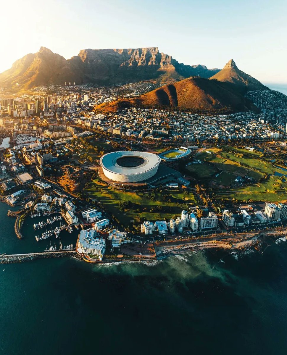 Cape Town, South Africa 🇿🇦
📸: formgestalter