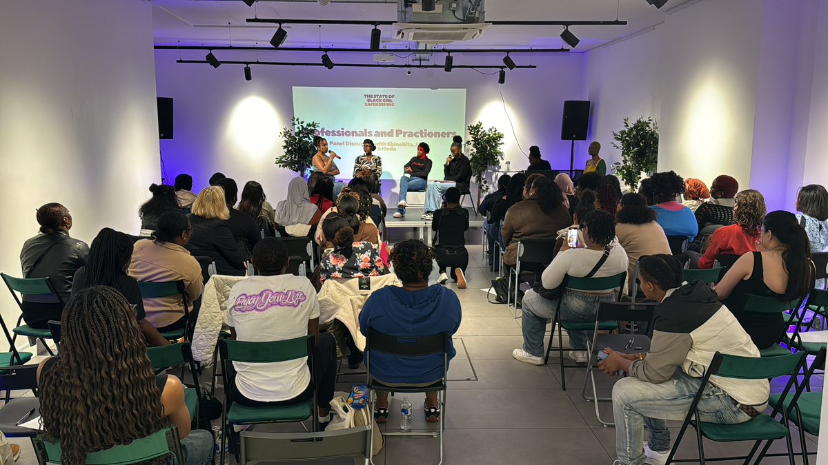 Full house this evening, it's so important to have a safe space like this, having them connect and share their experiences with each other about Black girlness and womanhood… #TheStateOfBlackGirlSafeguarding
