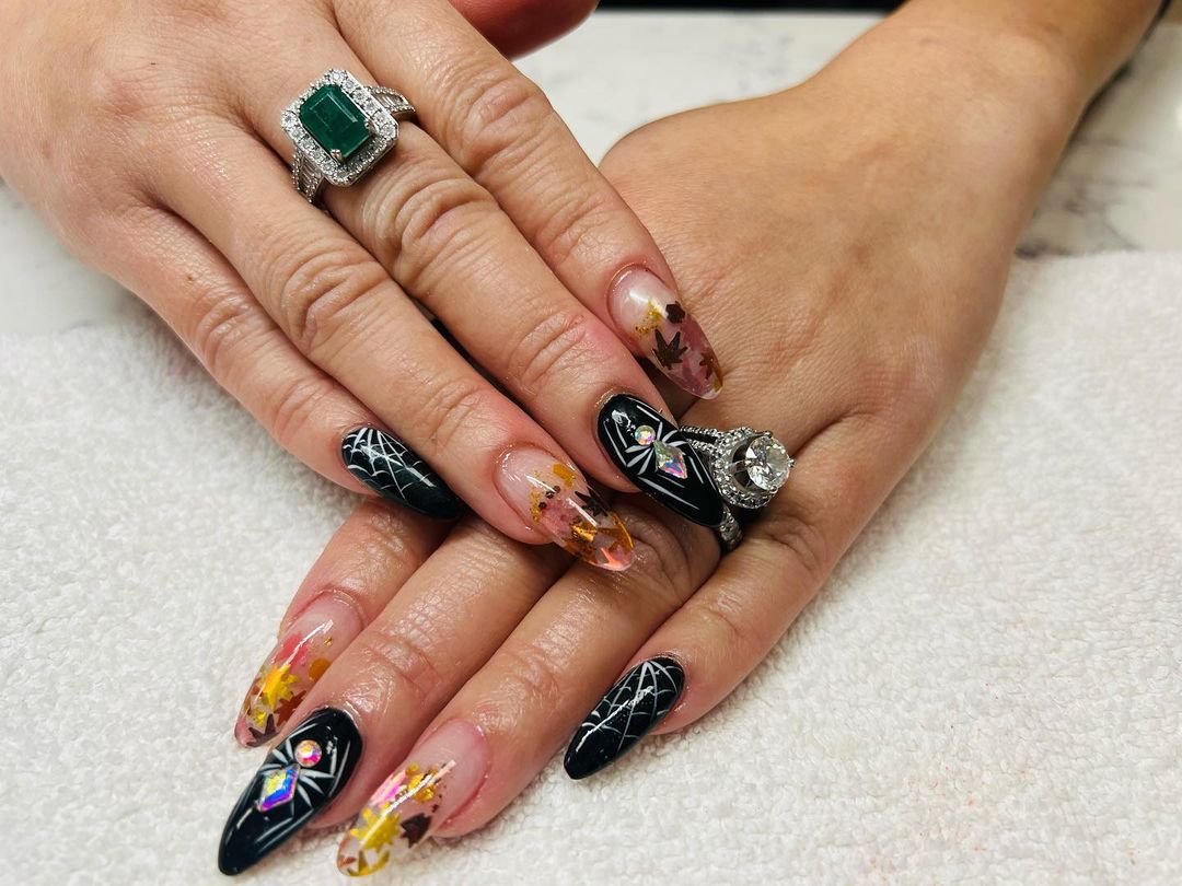 At V Nails, every detail matters. From the moment you walk in, expect only top-notch service and attention. Visit our nail salon and experience the ultimate pampering for your hands and feet.

#NailSalon
nailsalonhappyvalley.com