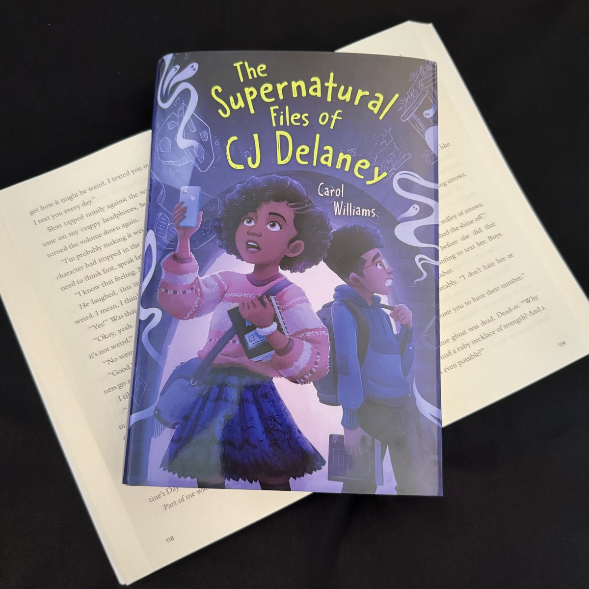 Happy book birthday to THE SUPERNATURAL FILES OF CJ DELANEY! This #mglit mystery about a girl saving her town from evil is on shelves today! ow.ly/qgB450RxFXh #bookbirthday
