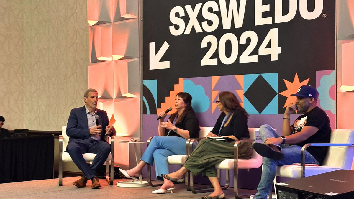 The authors of our #dschoolGuides joined @tvanderark on the @Getting_Smart pod recorded live at this year's @SXSWEDU conference: bit.ly/3wApKMF

@LeticiaBritosC @CoachTunde #MakePossibilitiesHappen #ExperimentsInReflection #CreativeHustle