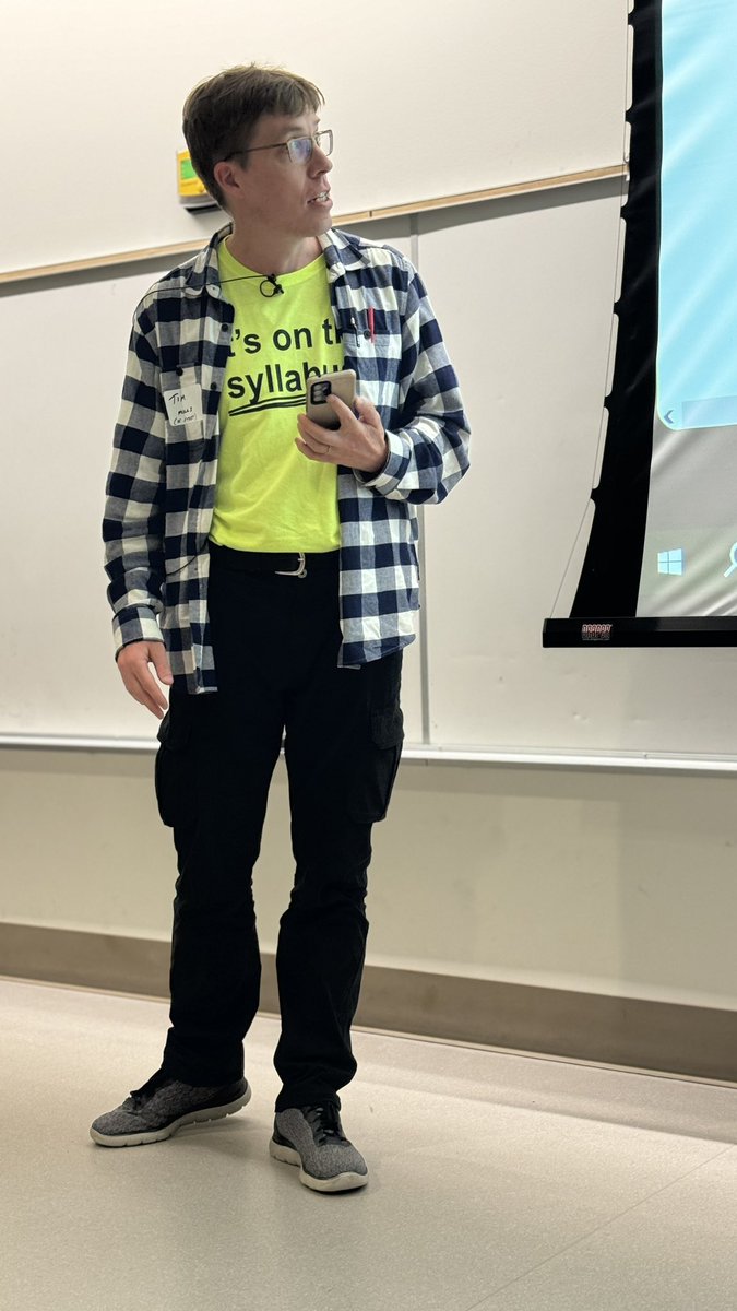 Tim Mills’ SPARK talk: “Student agency and perspectives in assignments for linguistics courses.”

#Fotl2024

ualberta.ca/centre-for-tea…
