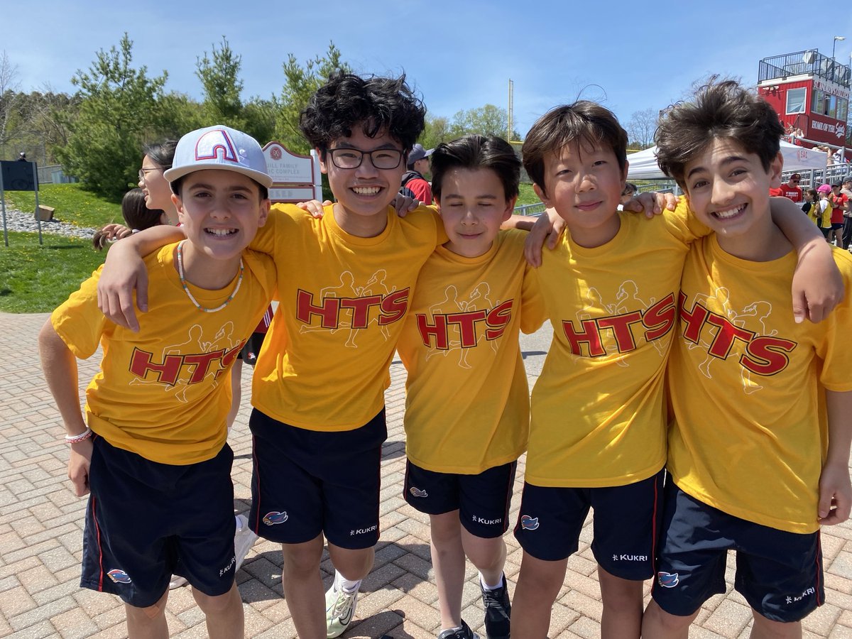 Middle School smiles at the SAC track meet! ⁦@HTSRichmondHill⁩