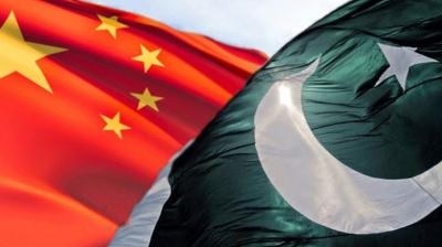 Chinese investors ask 'iron brother' Pakistan to relocate funds as default risk gets real Read: ianslive.in/fwd-chinese-in…