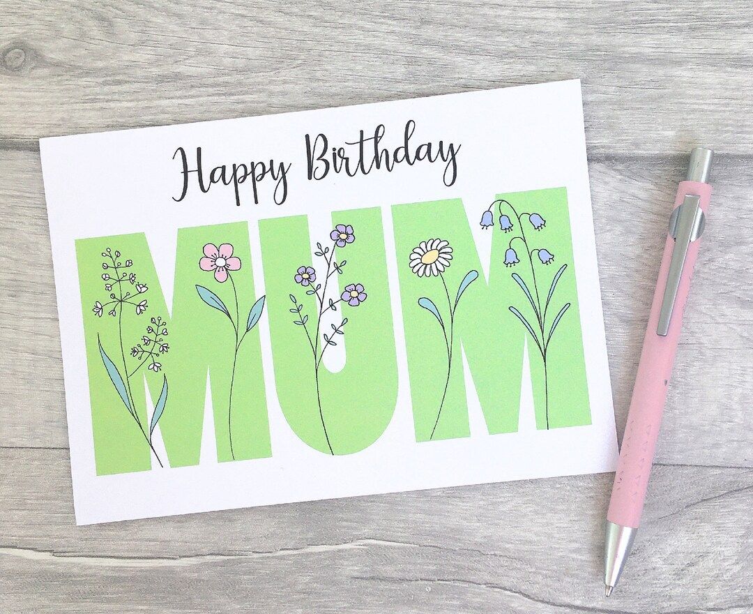 This very pretty birthday card is designed just for your Mum. Words can be personalised at the top. buff.ly/4aKXvdI #womaninbizhour #inbizhour #UKMakers