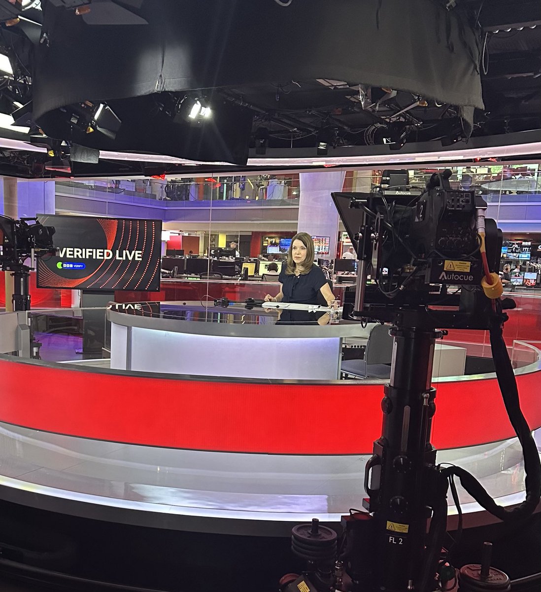 What a joy to be back in Studio E today with Verified Live. Love the connection to the newsroom ⁦@BBCNews⁩