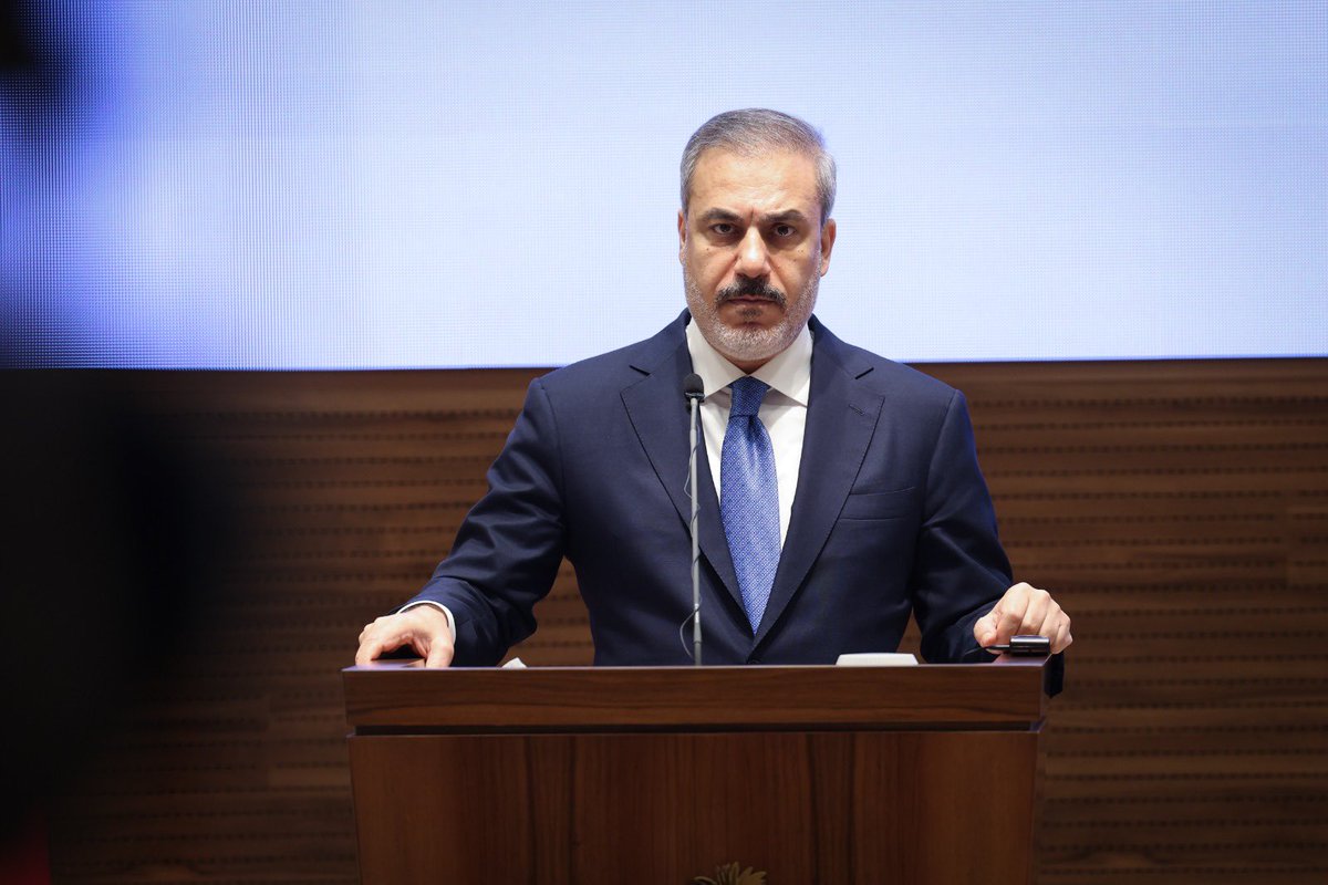 Hakan Fidan: İsrail’i durdurmalıyız! Ya barışla ya da zorla! 

#getoutofrafah