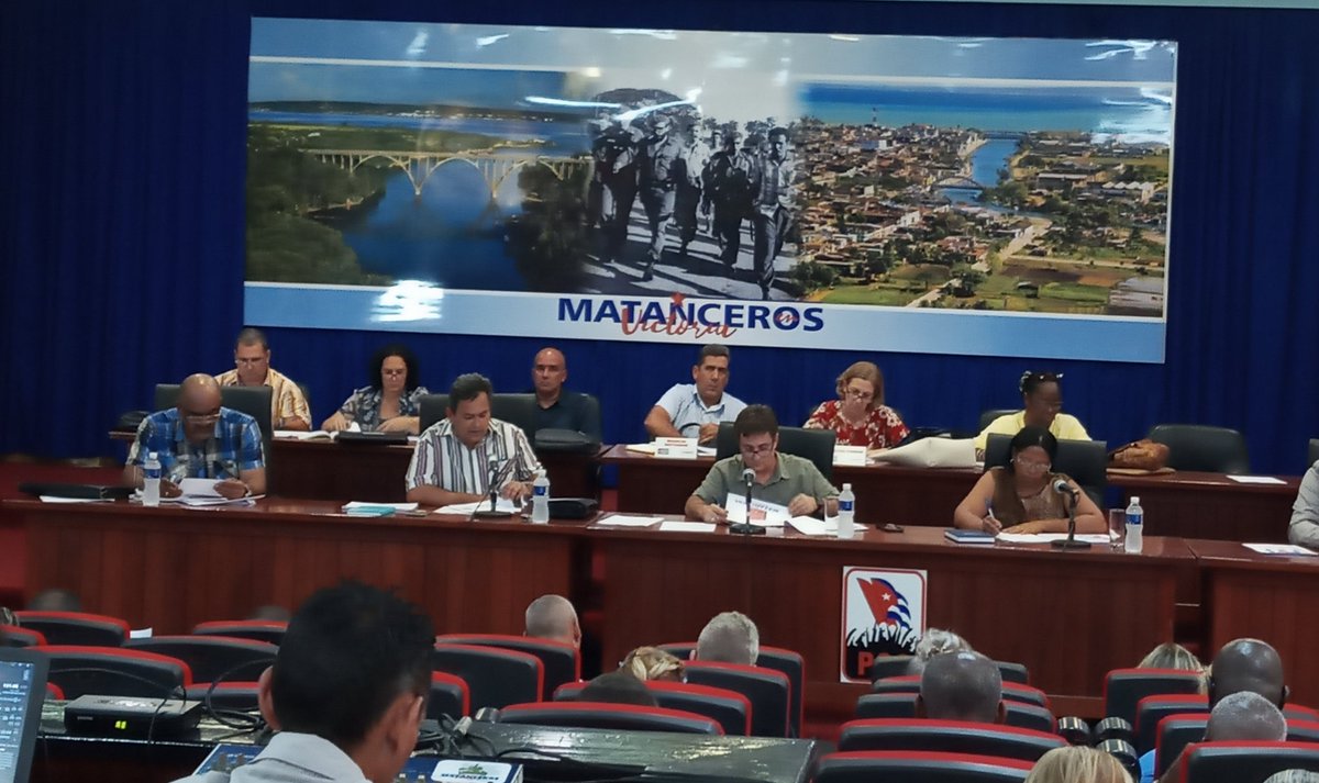 📝Los directores en la provincia son los responsables de junto al @gpppmatanzas y al Partido de reimpulsar la economía en la provincia #Matanzas, #hoy intercambiamos para revisar el estado de cumplimiento de los indicadores. #MatancerosEnVictoria #MatanzasdeGironal26